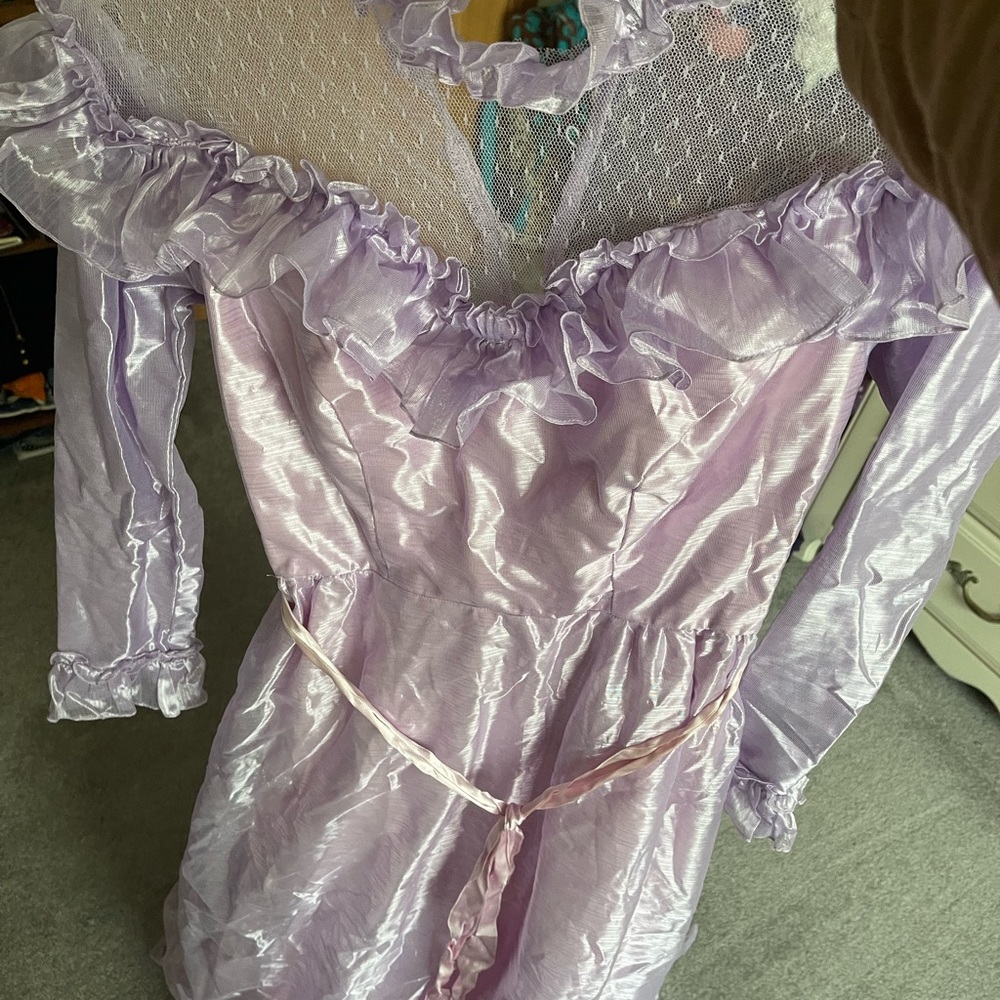 Purple dress - Picture 3 of 9